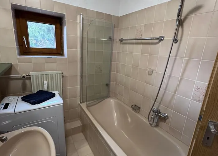 Genussvolle Entspannte Auszeit I Balkon I Burgblick Apartament Regen